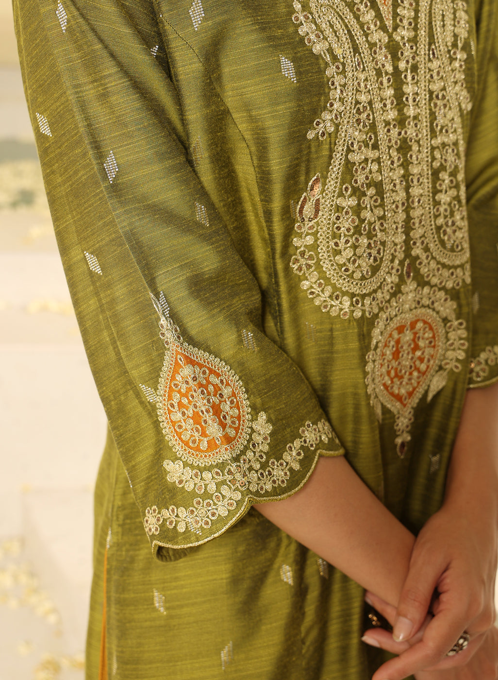 Apple Green Embroidered Kurta Set – Lakshita