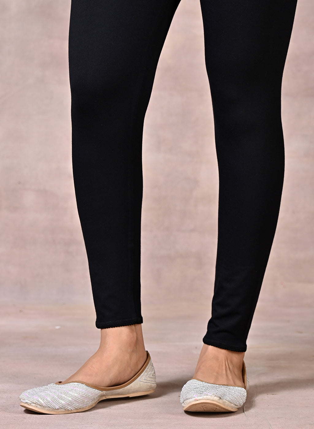 Women Solid Black Slim Fit Ankle Length Leggings - Tall – Cherrypick