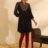 Black Knee-length Embroidered Kurta