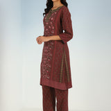 Fuchsia Kurta Set with Round neck and Contrast Front Placket