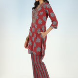 Red Printed Kurta Set with V Neck and Sequins Work