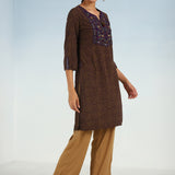 Purple Round Neck Straight Fit kurtI with Patch Work