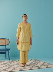 Solid Yellow Textured Kurta Set with Schiffli & Lace Work - Lakshita