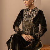 Green Velvet Kurta With Geometrical Sequins Work