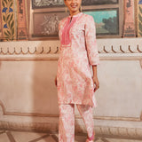 Woman flaunting a Roshna Coral Printed Cotton Linen Kurta Set