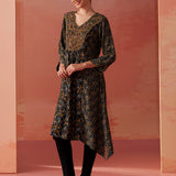 Dilshad Black Long Printed Kurta for Women