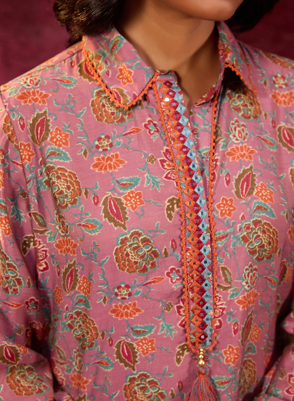 Close up view of the embroidery on Noor Turkish Rose Pink Printed Cotton Tunic