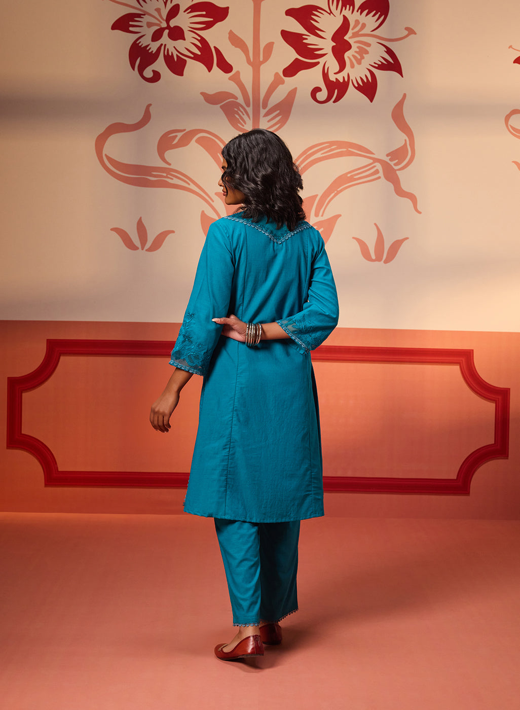 Back view of Zara Teal Cotton Linen Embroidered Kurta Set