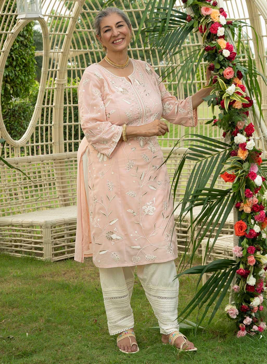 Tender Peach Jashn Embroidered Kurta - Lakshita