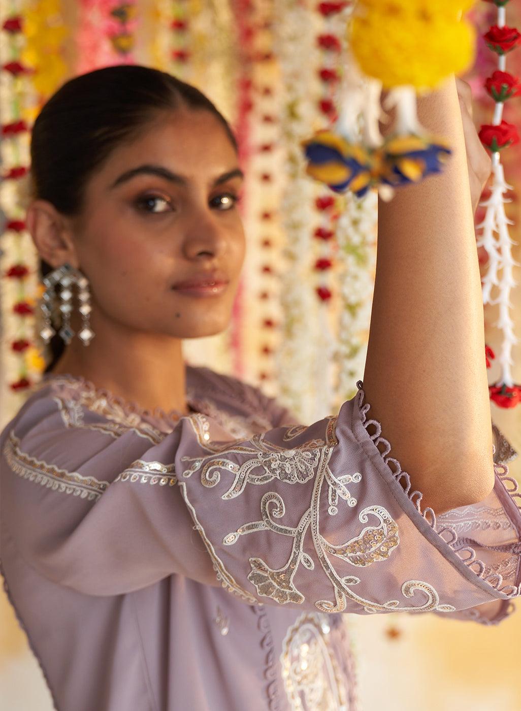 Lavender Kurta With Delicate Embroidery - Lakshita