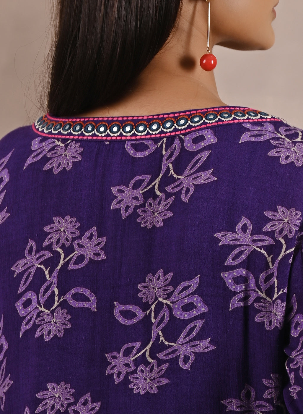 Back View of Purple Floral Print Dhaage Collection Kurta With Embroidery