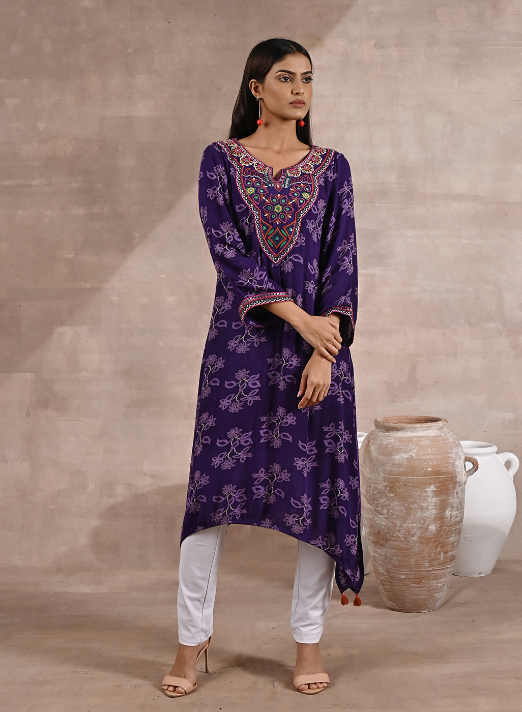Front View of Purple Floral Print Dhaage Collection Kurta With Embroidery