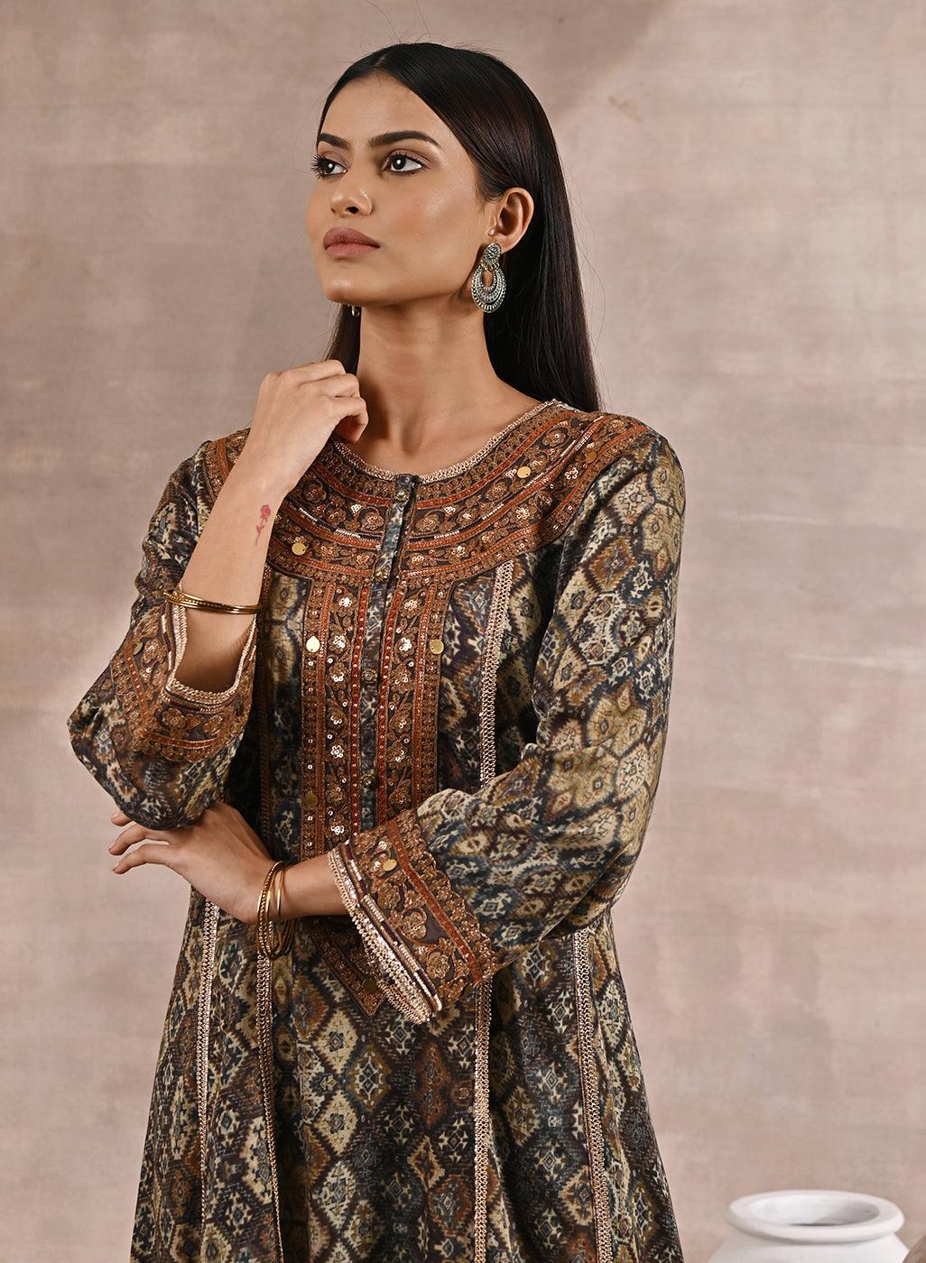 Brown Ethnic Printed Kurta Set with Fine Neck Work - Lakshita